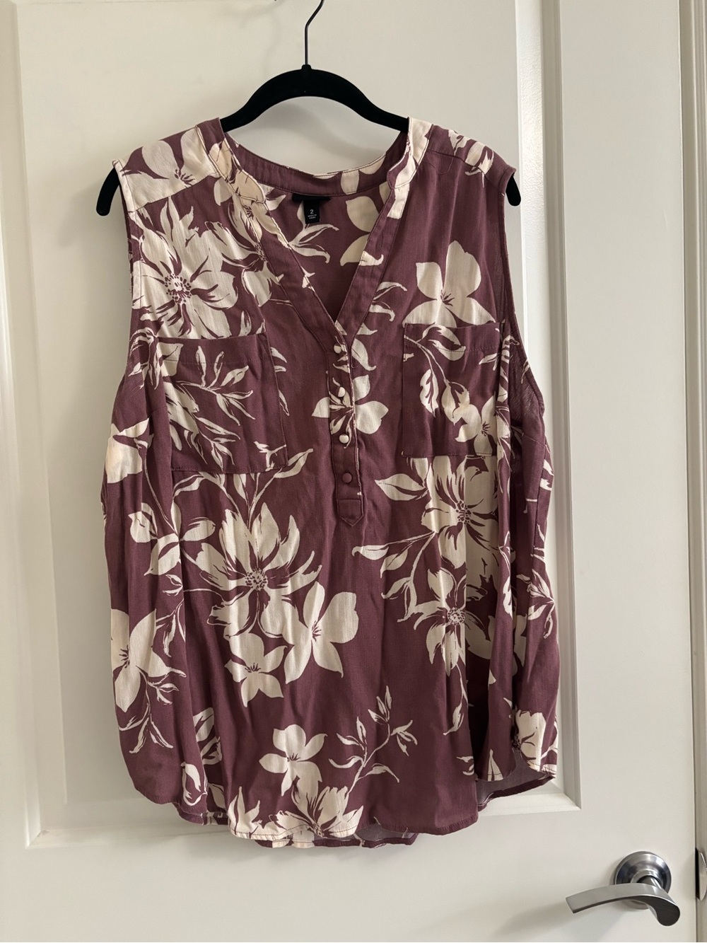 torrid Mauve Floral shortsleeved blouse